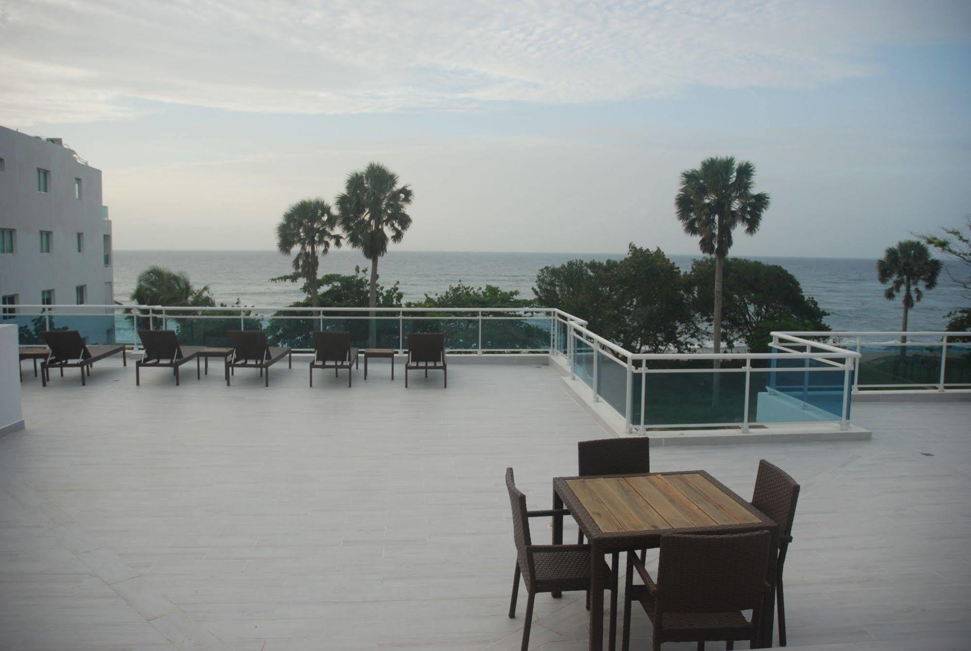 E&J Beach Condo Sosúa Buitenkant foto