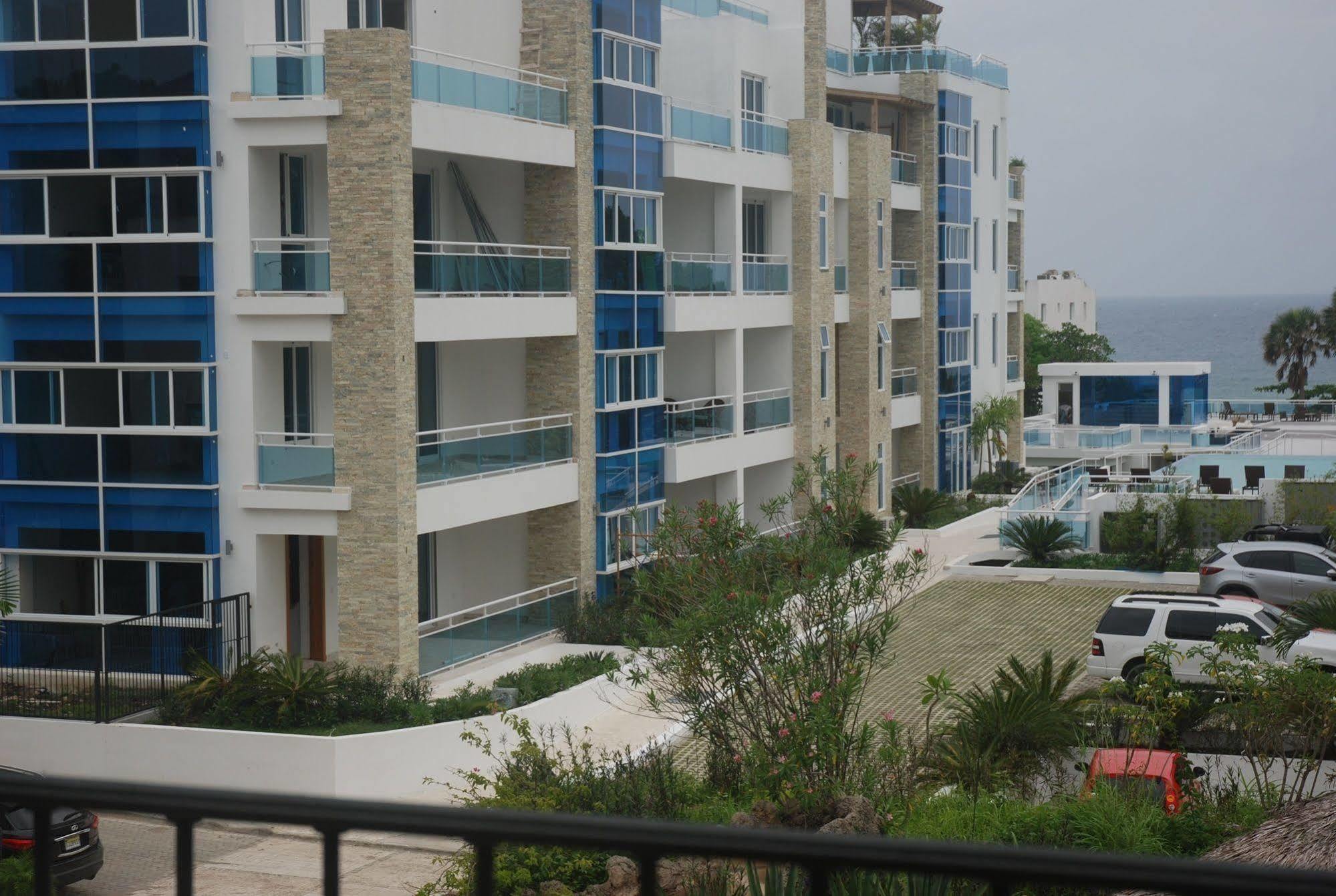 E&J Beach Condo Sosúa Buitenkant foto